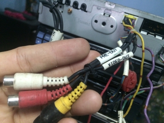 PANASONIC YEPOFX4010 จอป็อบอัพ สไลด์ 7นิ้ว WVGA มีAUX VEDIO INและVEDIO OUT AV IN และปรีเอ้า1ชุด ปรับไฟฟ้า ขยับหน้าหลังได้ มีVEDIO AUDIO IN หน้าเครื่องเล่นอีก1ชุด มือ2 ญี่ปุ่น