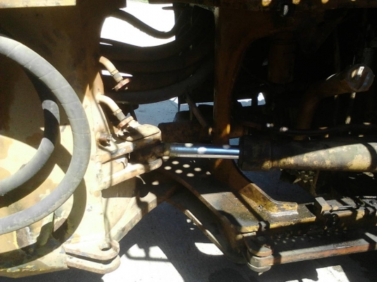 รถตัก KOMATSU  WA - 350.   สนใจติดต่อ  081 - 6079515