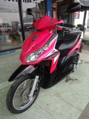 Click 110i รถปี53 สีสวยๆเดิมๆ หัวฉีดประหยัดน้ำมัน พร้อมเล่มครับ