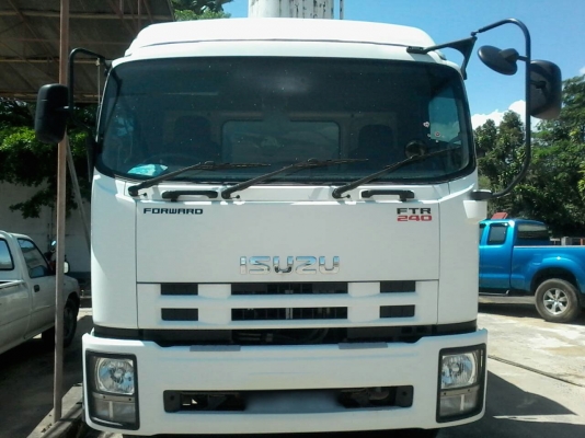 รถอีซูซุ 6 ล้อดั้ม FTR  240 แรงม้า. ปี 55.  ( รถวิ่ง 1xx,xxx กม. )    สนใจติดต่อ  081 - 6079515