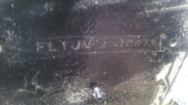 รถฮีโน่ 10 ล้อ ตู้เย็น  FL1J   260 แรงม้า. ปี 48.   สนใจติดต่อ  081 - 6079515