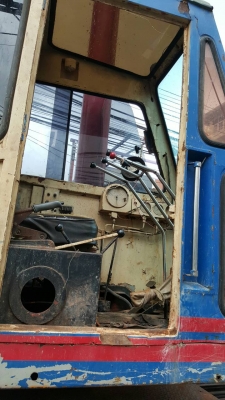 รถเครน25ตัน12ล้อ