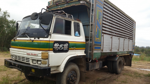 10ล้อดั้ม KT725 เพาเดียวเครื่อง Ho7C 195 แรงคัชซีสวยจัด ยางดี10เส้นเอกสารเล่มทะเบียนครบ