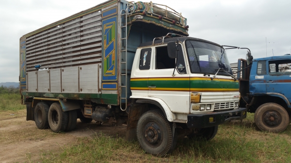 10ล้อดั้ม KT725 เพาเดียวเครื่อง Ho7C 195 แรงคัชซีสวยจัด ยางดี10เส้นเอกสารเล่มทะเบียนครบ 10ล้อดั้ม KT725 เพาเดียวเครื่อง Ho7C 195 แรงคัชซีสวยจัด ยางดี10เส้นเอกสารเล่มทะเบียนครบ