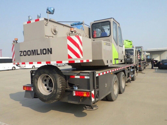 รถเครนสุดไฉไล