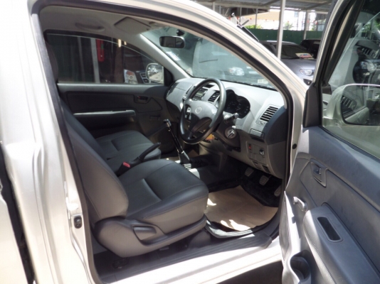 TOYOTA VIGO 2.7 SINGLE LPG ปี2013 โทร 098-919-0195 ดาวออโต้เบสท์
