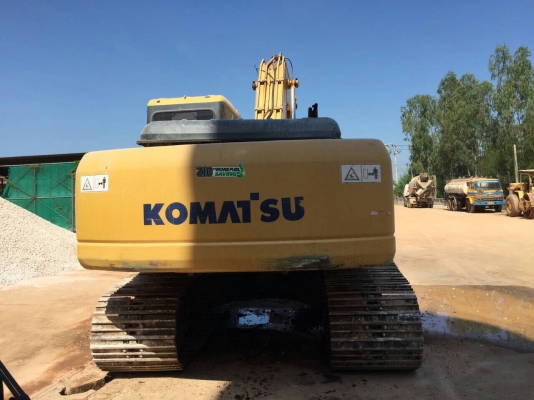 ขายด่วน!! KOMATSU PC200-8 ไมล์ชม.8,000 สภาพสวยค่ะ