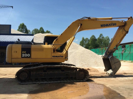 ขายด่วน!! KOMATSU PC200-8 ไมล์ชม.8,000 สภาพสวยค่ะ ขายด่วน!! KOMATSU PC200-8 ไมล์ชม.8,000 สภาพสวยค่ะ