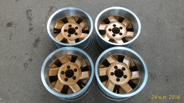 ขายล้อแม็กขอบ15 แนวเรโทร 4วง ราคาถูกๆๆ