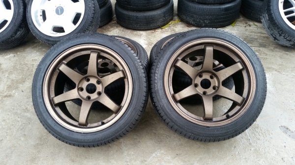 Te37 ขอบ18 พร้อมยางปี15