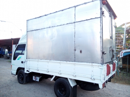 4 ล้อบรรทุก  *ไม่ติดเวลา*  ISUZU  NKR 100 แรงม้า  *ยาว3.20ม.*  รถสวยเดิม+สวยจริง * รถสภาพพร้อมใช้งาน * มีเล่มพร้อมโอน *