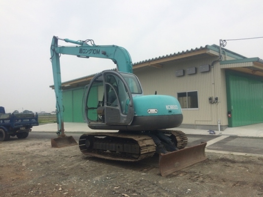 ขายรถแบคโฮเก่าญี่ปุ่น kobelco sk 60super บูมยาว10 เมตรมีใบมีดดันแทรก60cmสนใจติดต่อสอบถาม092-3309229 อีส