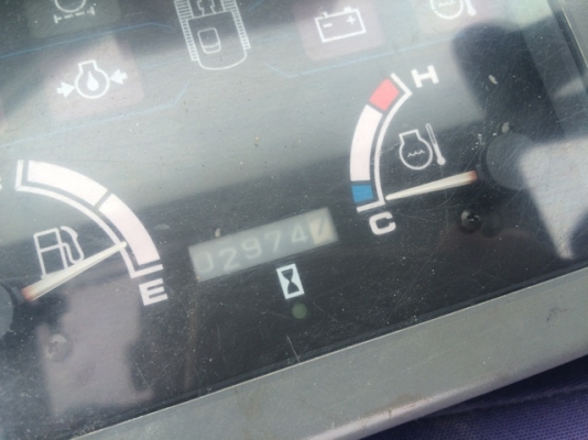 ขายรถแบคโฮเก่าญี่ปุ่น kobelco sk 60super บูมยาว10 เมตรมีใบมีดดันแทรก60cmสนใจติดต่อสอบถาม092-3309229 อีส