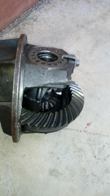 ต้องการขายเฟืองท้าย strada ต้องการขายเฟืองท้าย strada