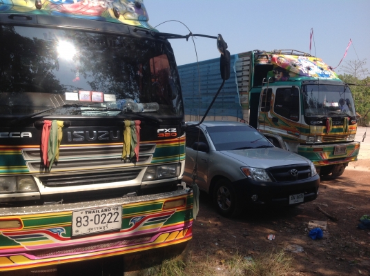 ขายเดก้า 320 ดัมปิเนียมเเม่ลูก สวยๆครับ มี 2 พ่วงจะเหมาหรือเเยกก็ได้ สนใจติดต่อ 0817796679 แชมป์