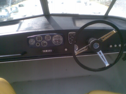 ขายเรือ Yamaha 18 ฟุต ราคา 90,000 บาทถ้วน