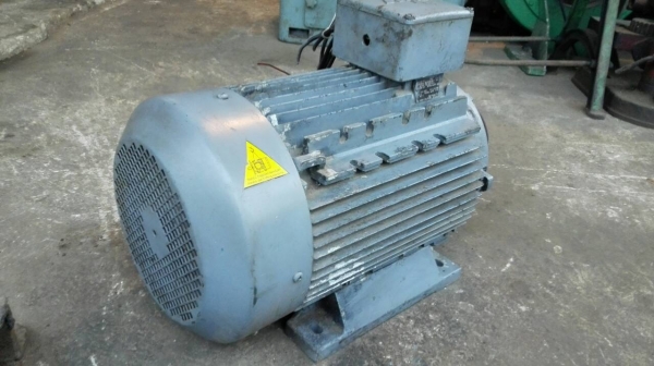 Sell>> มอเตอร์ ATB Made in Germany 25 HP. 2940 RPM. 380V. สภาพสวยสดใหม่วิ่งเงียบพร้อมใช้งาน.