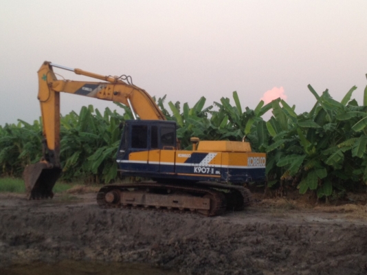 ขายรถแม็คโคร  200-2