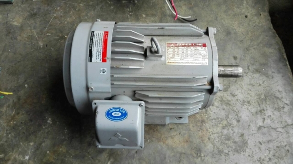 ==== SOLD ==== มอเตอร์ Mitsubishi 3 HP. 1430 RPM. 380V. Type SF-JR สภาพสวยสดใหม่ เดิมๆ วิ่งเงียบพร้อมใช้งาน.