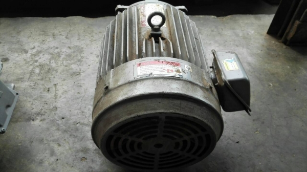Sell>> มอเตอร์ Mitsubishi 5 HP. 1430 RPM. 380V. Type SF-JR สภาพสวย เดิมๆ วิ่งเงียบพร้อมใช้งาน