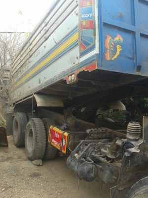 สิบล้อ อีซูซุ JCM165เทอร์โบ ดั้ม12ตันกะบะมีเนียม ช่วงล่าง 2เพาใหญ่ เกียร์อีตั่น10สปีส สโลส ทิฟฟี พ.เวอร์ สภาพดีใช้ประจำพร้อมลุย JCM-วางหัวร็อค-ยังไม่ลงเล่ม-เอกสารทะเบียนพร้อม ราคาเบาๆ สิบล้อ อีซูซุ JCM165เทอร์โบ ดั้ม12ตันกะบะมีเนียม ช่วงล่าง 2เพาใหญ่ เกียร์อีตั่น10สปีส สโลส ทิฟฟี พ.เวอร์ สภาพดีใช้ประจำพร้อมลุย JCM-วางหัวร็อค-ยังไม่ลงเล่ม-เอกสารทะเบียนพร้อม ราคาเบาๆ