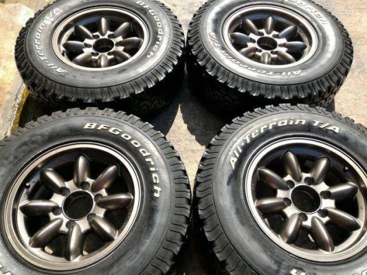 ขายล้อกล้วย 8 x 16 ET 0 สวยๆ สีเดิม ขายล้อกล้วย 8 x 16 ET 0 สวยๆ สีเดิม