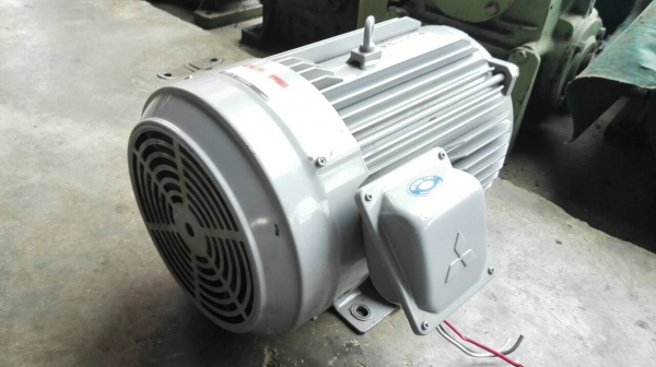 ==== SOLD ==== มอเตอร์ Mitsubishi 10 HP. 1430 RPM. 380V. Type SF-JR สภาพใหม่ 95\% วิ่งเงียบพร้อมใช้งาน.
