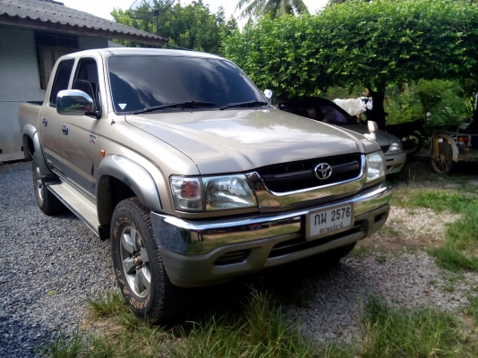 กระะบะโต้โยต้าโฟวิน สวยเดิมๆ( ปี03)  พร้อมใช้งาน เล่มติดมือ..