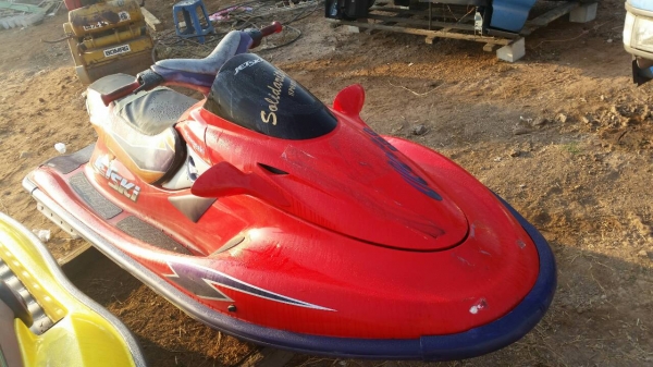 ขาย - เจ๊ตสกี เก่านอก สภาพสวย ขาย - เจ๊ตสกี เก่านอก สภาพสวย