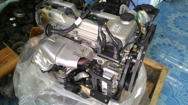 ขายเครื่องยนต์เบนซิล 2.5 ใหม่พร้อมใบ invoice