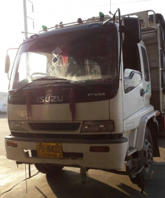 สิบล้อ อีซูซุ FVM33N2-200ยูโร2ปี47ช่วงยาว6.50ม พื้นเรียบ สภาพสวยบางเดิมพร้อมใช้ ทะเบียนพร้อมโอน สิบล้อ อีซูซุ FVM33N2-200ยูโร2ปี47ช่วงยาว6.50ม พื้นเรียบ สภาพสวยบางเดิมพร้อมใช้ ทะเบียนพร้อมโอน