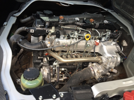 โทร 0877758887 นางเบส์รถตู้ท่าพระ ดีเซลปี12เกียMT