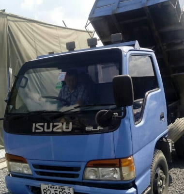 หกล้อ อีซูชุ NKR130 ดั้ม,5คิว สภาพดีสวยพร้อมใช้ ทะเบียนพร้อมโอน หกล้อ อีซูชุ NKR130 ดั้ม,5คิว สภาพดีสวยพร้อมใช้ ทะเบียนพร้อมโอน