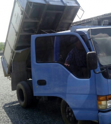 หกล้อ อีซูชุ NKR130 ดั้ม,5คิว สภาพดีสวยพร้อมใช้ ทะเบียนพร้อมโอน