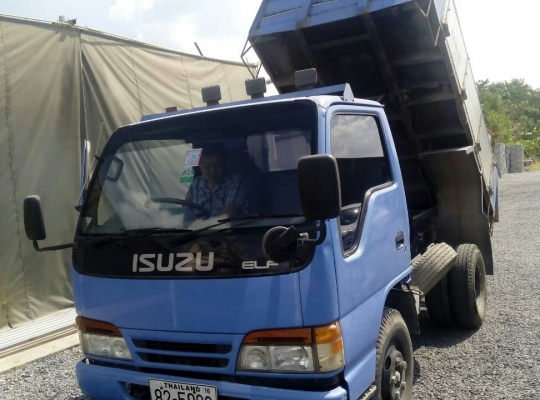 หกล้อ อีซูชุ NKR130 ดั้ม,5คิว สภาพดีสวยพร้อมใช้ ทะเบียนพร้อมโอน หกล้อ อีซูชุ NKR130 ดั้ม,5คิว สภาพดีสวยพร้อมใช้ ทะเบียนพร้อมโอน