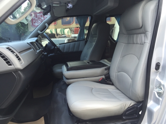 โทร0877758887 นางเบสท์รถตู้ท่าพระ ดีเซลปี12เกียMT โทร0877758887 นางเบสท์รถตู้ท่าพระ ดีเซลปี12เกียMT