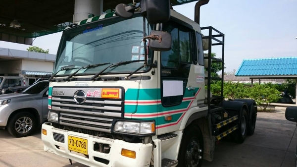 HINO WEICHAI หัวลากมาตรฐาน300แรงม้า3เพลา6ล้อยาง10เส้นปี2552 HINO WEICHAI หัวลากมาตรฐาน300แรงม้า3เพลา6ล้อยาง10เส้นปี2552