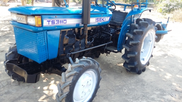 จัดส่งพี่ จ.เชียงรายครับ ขายรถไถISEKI TS3110 โฟวิน 4×4พร้อมผาน5 พร้อมใช้งาน จัดส่งพี่ จ.เชียงรายครับ ขายรถไถISEKI TS3110 โฟวิน 4×4พร้อมผาน5 พร้อมใช้งาน