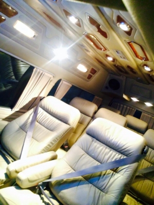 ขายรถตู้หลังคาสูง รถมือเดียว รับผู้บริหาร สภาพพร้อมใช้ ใช้น้อย