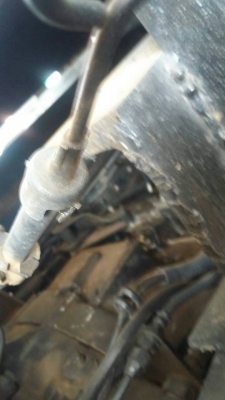 ขายรถบรรทุก 10 ล้อดัมพ์ ISUZU DECA 270 แรงม้าปี 2547 มีระบบลากพ่วง เครื่องดำ ราคา 1400000