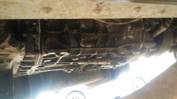 ขายรถบรรทุก 10 ล้อดัมพ์ ISUZU DECA 270 แรงม้าปี 2547 มีระบบลากพ่วง เครื่องดำ ราคา 1400000