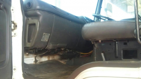 ขายรถบรรทุก 10 ล้อดัมพ์ ISUZU DECA 270 แรงม้าปี 2547 มีระบบลากพ่วง เครื่องดำ ราคา 1400000