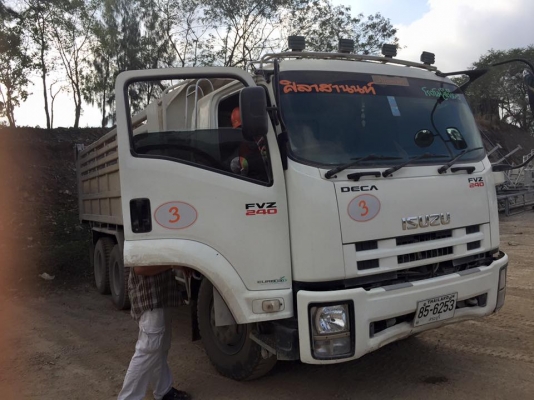 10ล้อดั้มปี57 เลขไมล์30,000กม.ราคาถูกสุดๆสนใจติดต่อ 081-2659193 10ล้อดั้มปี57 เลขไมล์30,000กม.ราคาถูกสุดๆสนใจติดต่อ 081-2659193