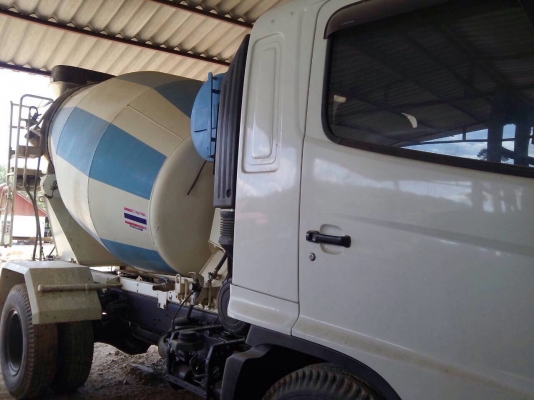 ขายรถโม่ปูนฮีโน่ 6 ล้อ 220 โม่ 4 คิว วิ่ง 7 หมื่น สภาพสวย ปี 54