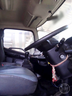 ขายรถโม่ปูนฮีโน่ 6 ล้อ 220 โม่ 4 คิว วิ่ง 7 หมื่น สภาพสวย ปี 54