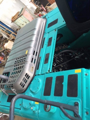 KOBELCO SK200-8 SUPER YN12 5,xxx ชม. เอกสารทะเบียน รถสวยมาก สีเดิม มีสมุดคู่มือการใช้รถพร้อม ราคา 2,190,000 บาท สนใจ 089-0854790