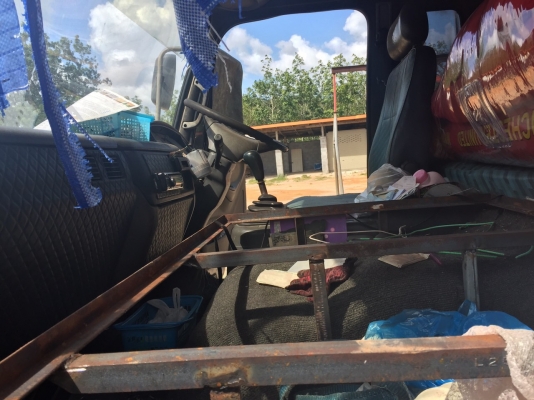 ขาย...10ล้อเพลาเดียวเครื่องพัง Nissan ud. CD10K-00021. ปี2540..