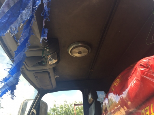 ขาย...10ล้อเพลาเดียวเครื่องพัง Nissan ud. CD10K-00021. ปี2540..