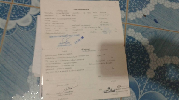 ต้องการขายรถ 10 ล้อ ด้ำ MITSUBISHI  FN527 MA