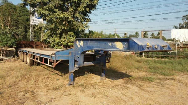 ขาย 495,000 หางเทนเลอร์โรเบท 3 เพลาหางสวยพร้อมใช้เอกสารพร้อมโอนภาษีไม่ขาด 090-772-3710 090-772-3708